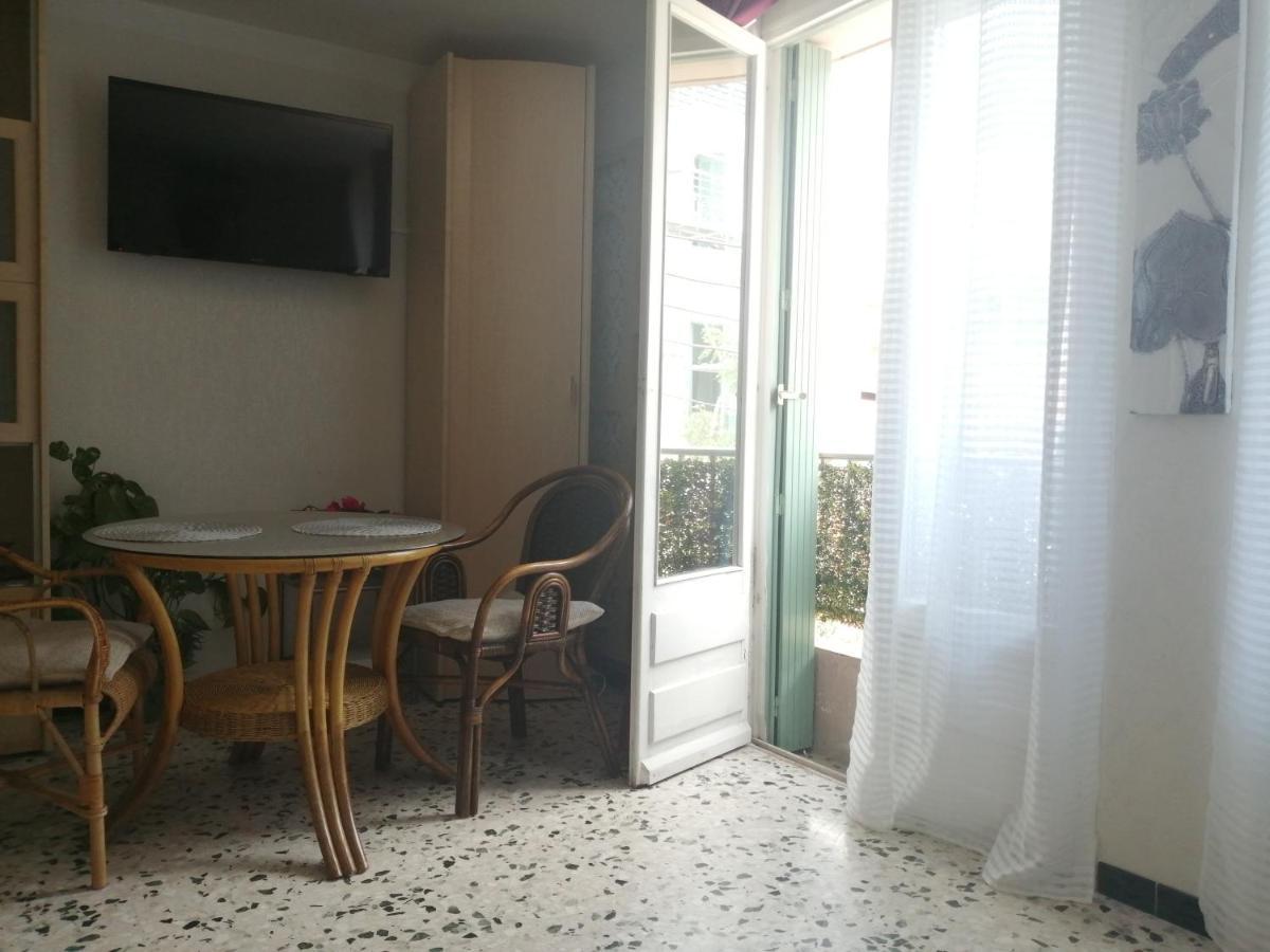 Magnifique Studio Non Fumeur Pres De La Gare Béziers Dış mekan fotoğraf